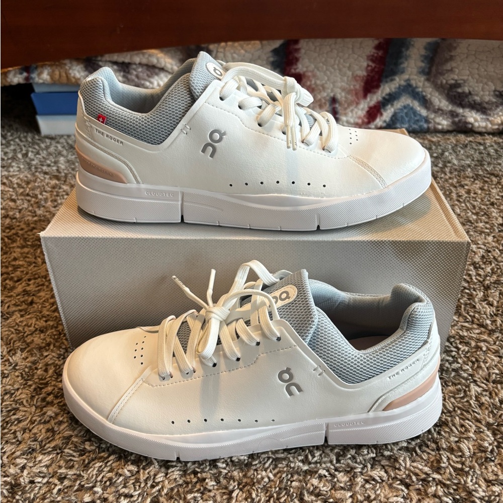 Brand New On Cloud Women's Roger Advantage Shoes Size 8.5 8 1/2 MSRP $160